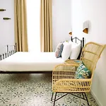 Volpe E Uva Winesuites & Bed & Breakfast