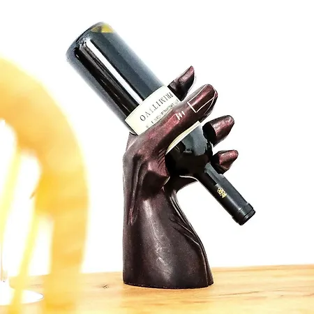 ベッド・アンド・ブレックファスト Volpe E Uva Winesuites & トラーニ