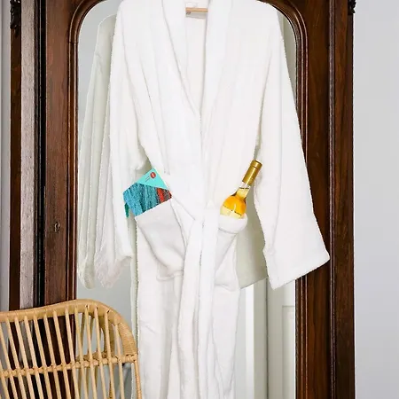 ベッド・アンド・ブレックファスト Volpe E Uva Winesuites & 4*