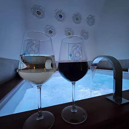 Volpe E Uva Winesuites &