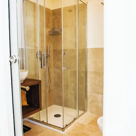 Volpe E Uva Winesuites & 트라니