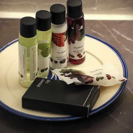 Volpe E Uva Winesuites & 트라니