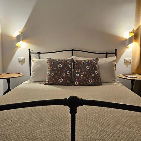 Bed & Breakfast Volpe E Uva Winesuites &