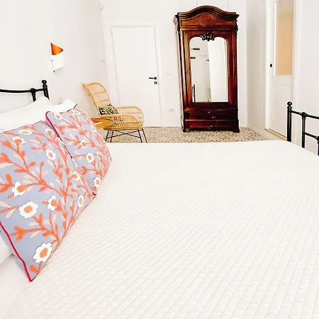 Bed and Breakfast Volpe E Uva Winesuites &