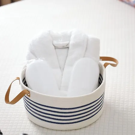 Volpe E Uva Winesuites & Bed & Breakfast Trani